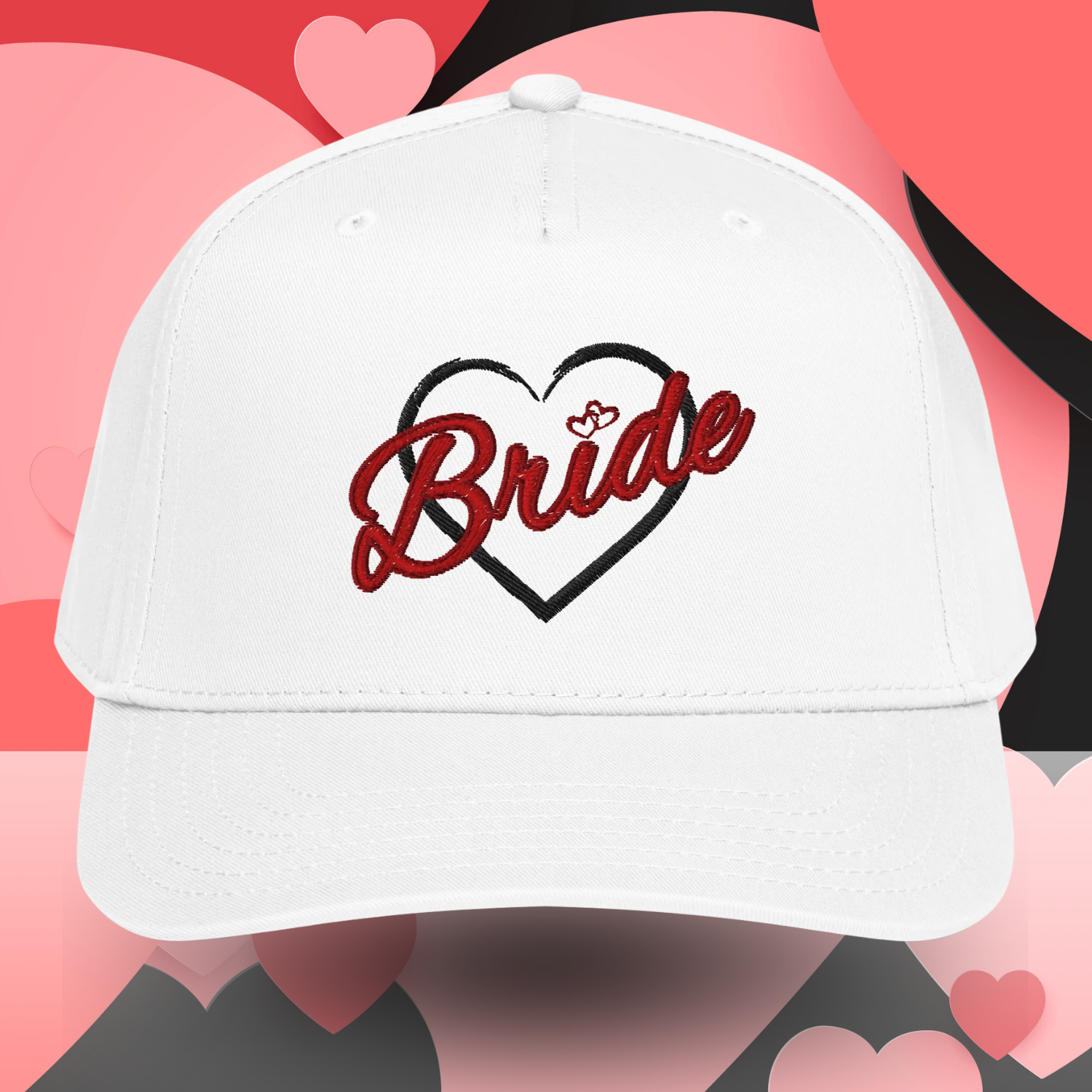 Casquette blanche avec broderie Bride rouge et coeur noir, parfaite pour future mariee lors dun enterrement de vie de jeune fille.