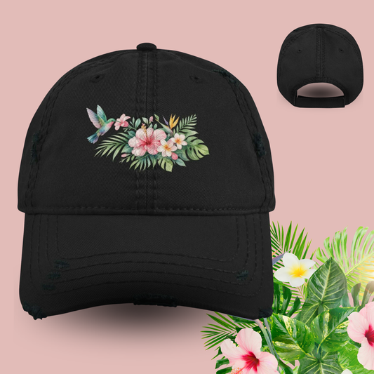 Casquette noire EVJF femme avec motif floral tropical et colibri, accessoire parfait pour bride squad, enterrement de vie de jeune fille, soiree entre filles et mariage destination ete.