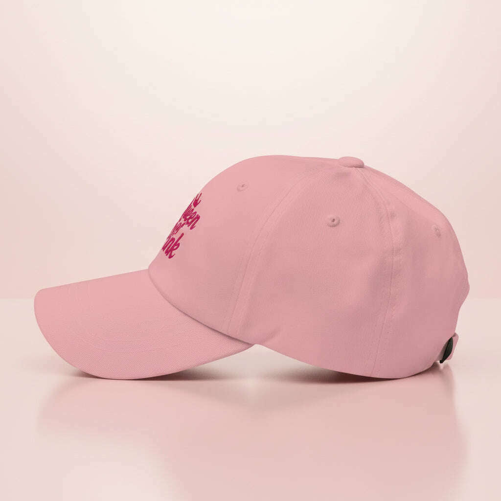 casquette-“queen-of-pink”-–-broderie-avant-–-disponible-en-rose-blanc-–-style-girlycasquetteparty-promise-35032534