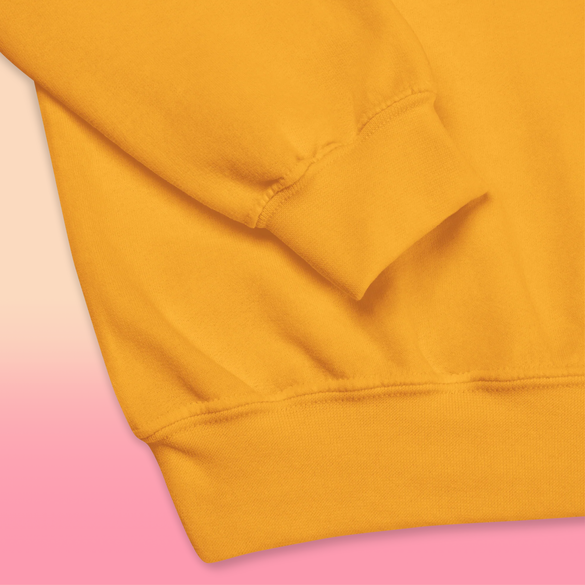 Sweat sans capuche Bride Crew pour EVJF avec coupe confortable et couleurs tendance. Idéal pour des tenues assorties et une célébration mémorable entre amies. Evjf, Hen party, party promise