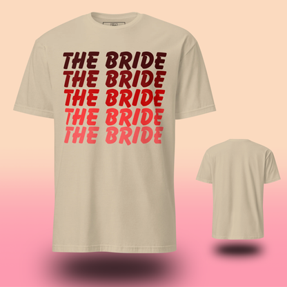 T-shirt beige The Bride pour EVJF avec inscription pour la future mariée