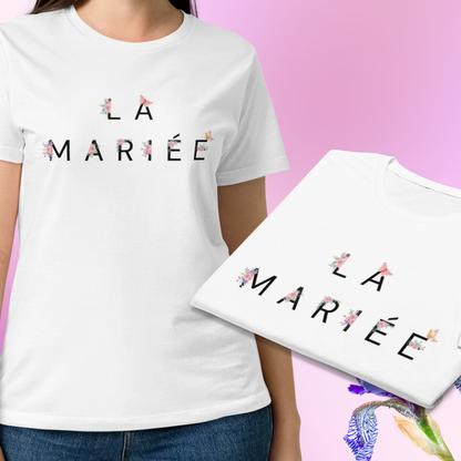 T shirt blanc La Mariee avec design floral et oiseaux, tenue elegante pour future mariee lors dun EVJF.