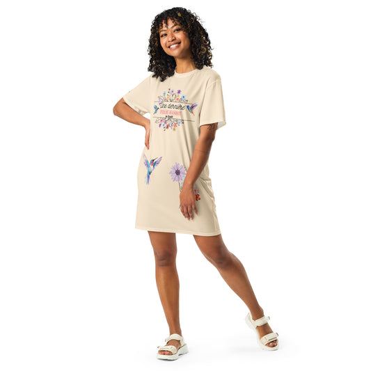Robe T-shirt "Une folie avant le ouii!" du 2XS au 6 XL 6 XL par Classic Apparel