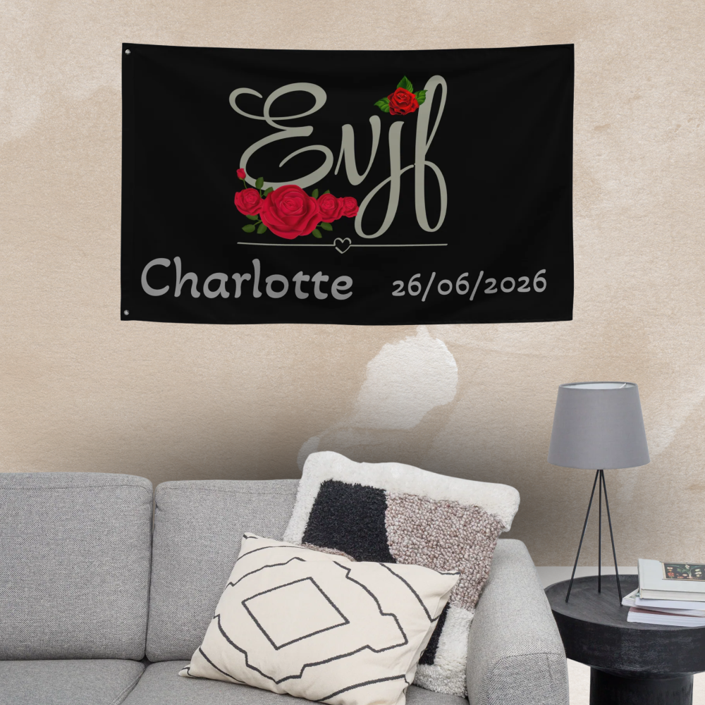 drapeau evjf personnalise utilise comme decoration murale dans une chambre pour fete entre copines