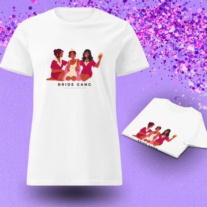 T-shirt blanc bride gang pour la team mariee presente avec des confettis et une vue du vetement plie